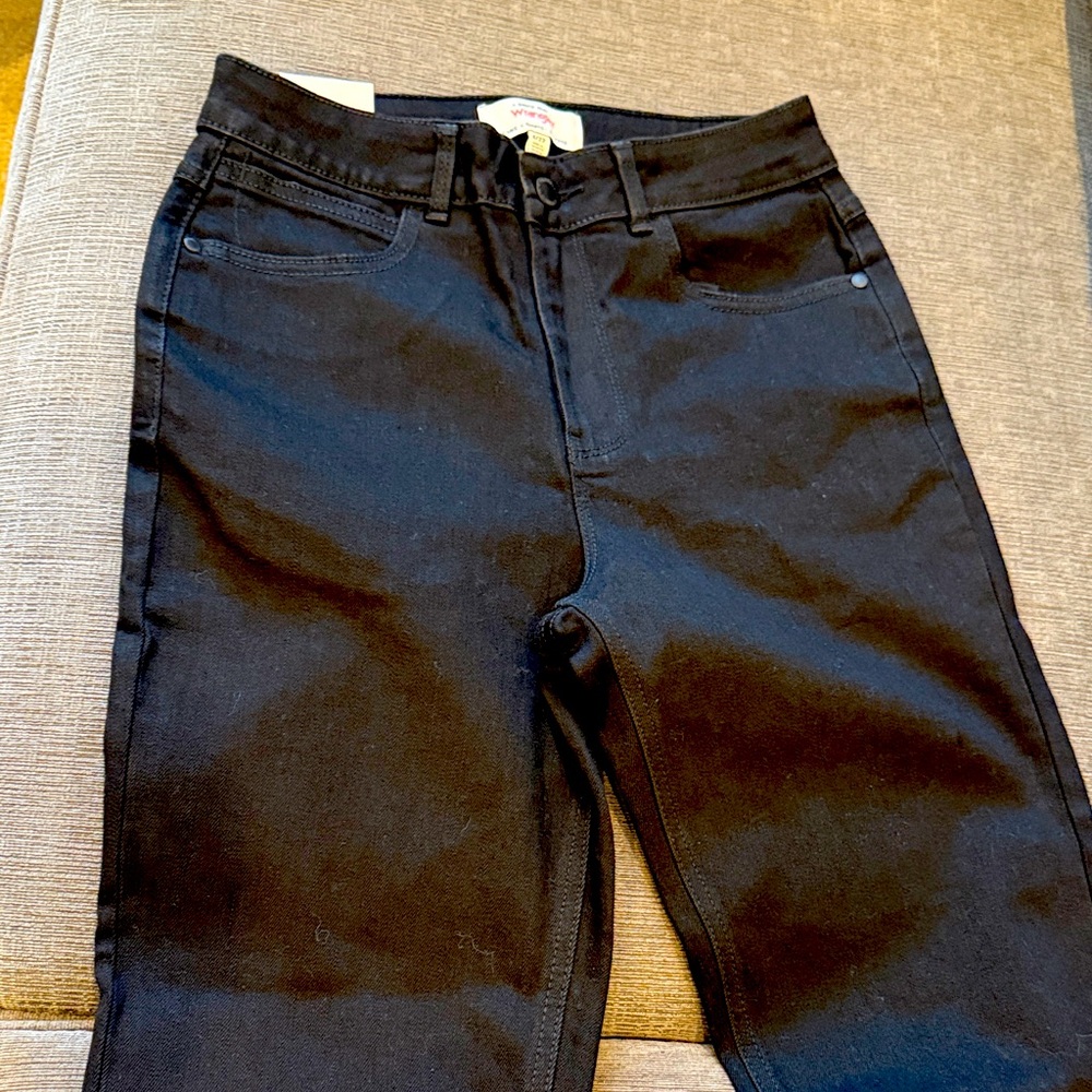 Wrangler Women's High Rise Black Jeans